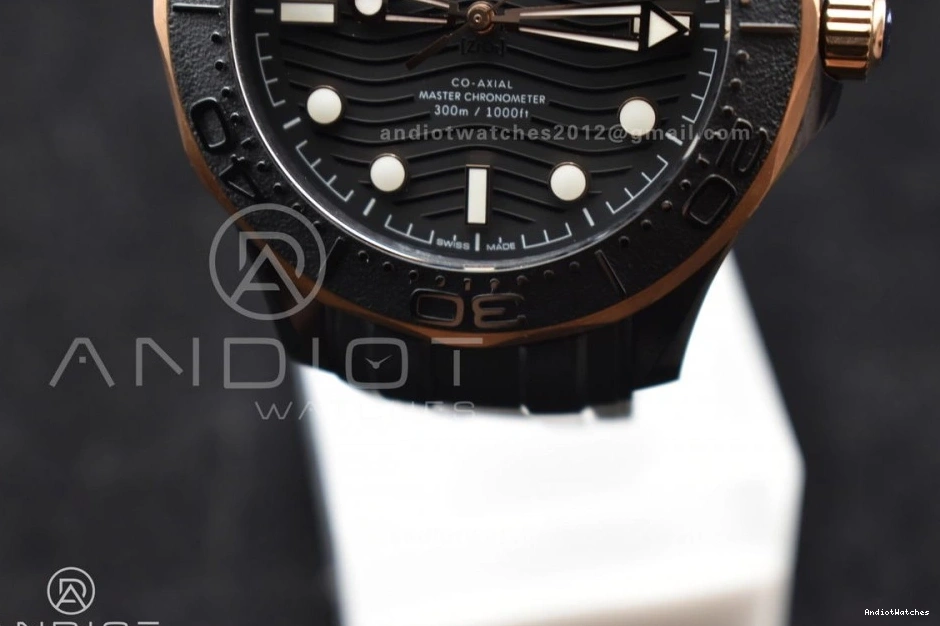 Black A Strap RG 300m Neat 1:1 Dial Seamaster Black VSF 1070 Ceramic Best on Bezel Black Edition 43.5mm Rubber 1112